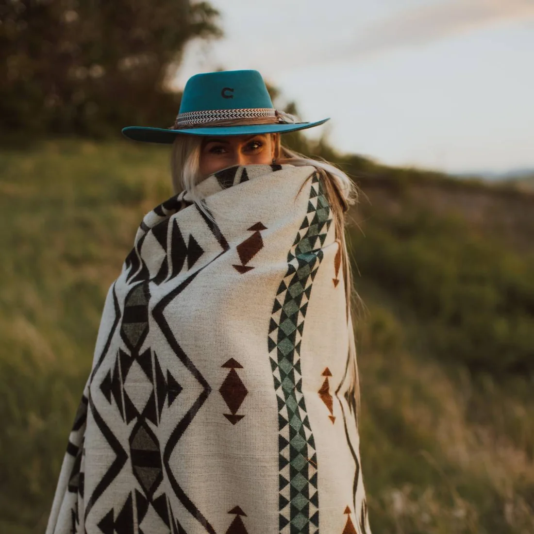 Aztec Pines Alpaca Blanket, Meraki Movement