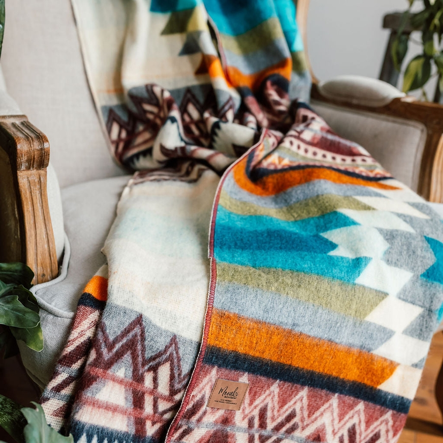 Cusco Cuddle Alpaca Blanket, Meraki Movement