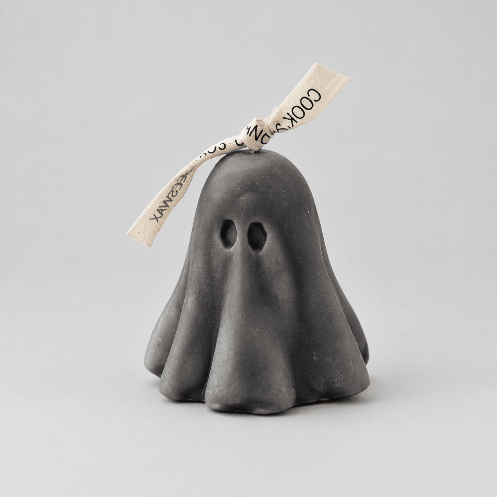Ghost Hand-Poured Candle - Bloomfields