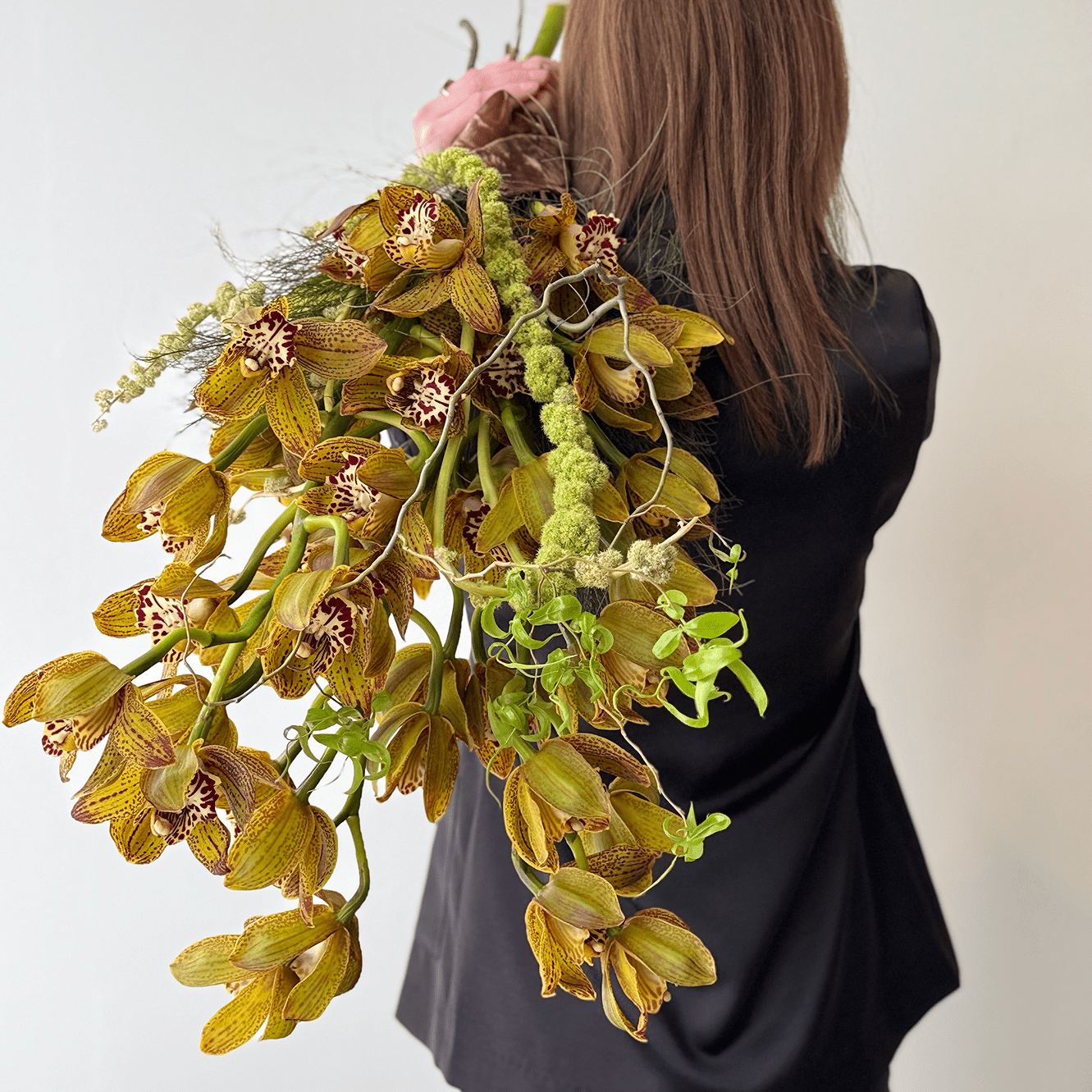 Golden Instinct - Bloomfields