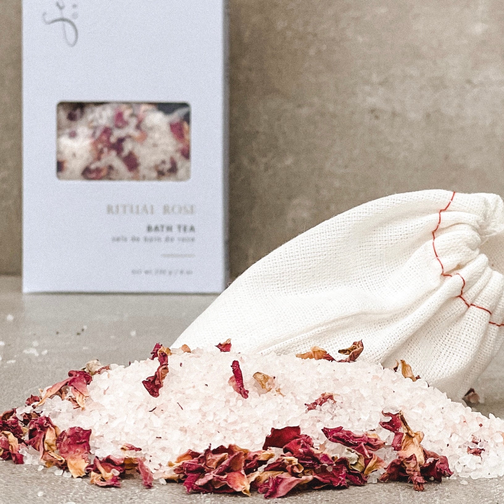 Sealuxe Bath Tea - Bloomfields