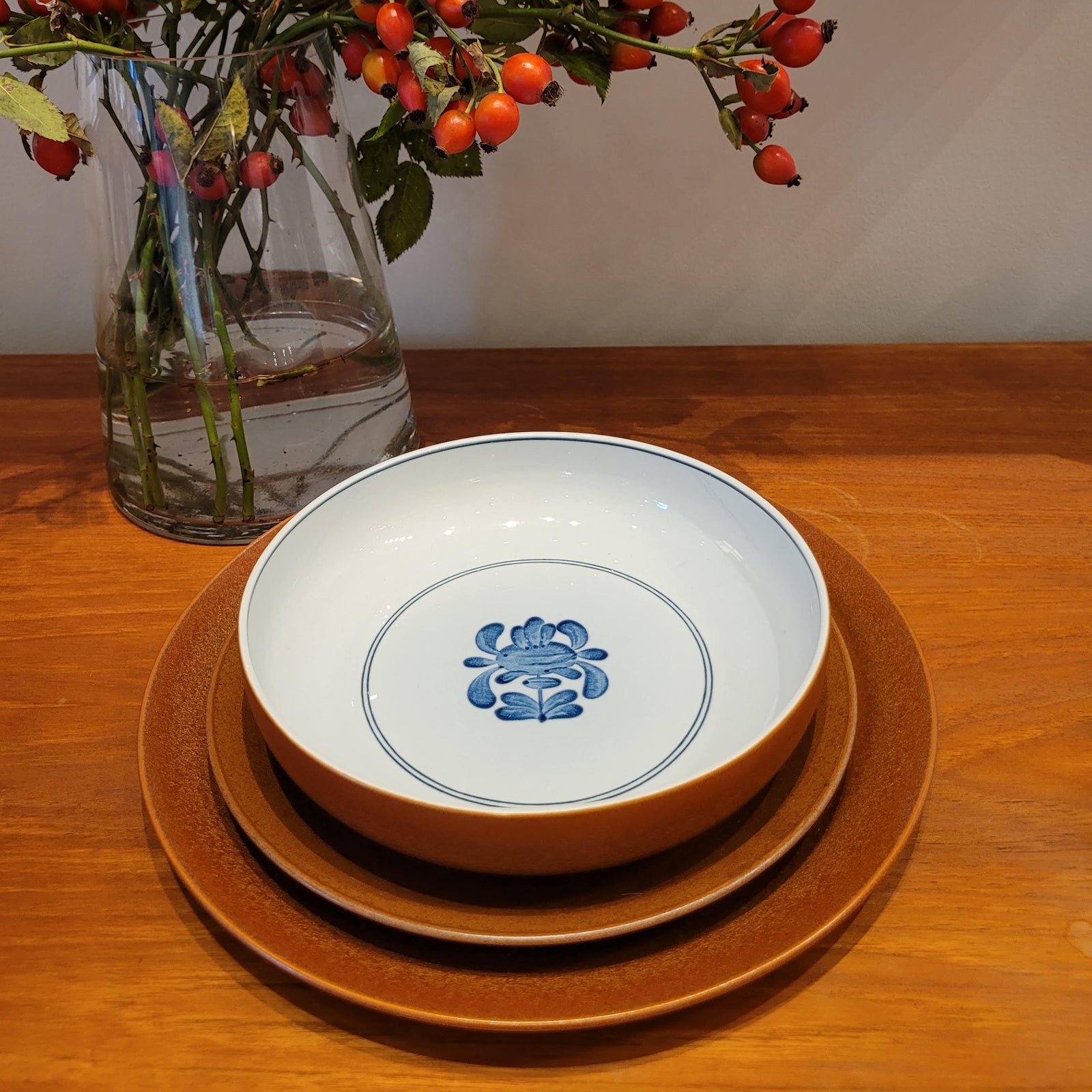Villeroy & Bosh Dish Set (3 piece x 6 settings) - Bloomfields